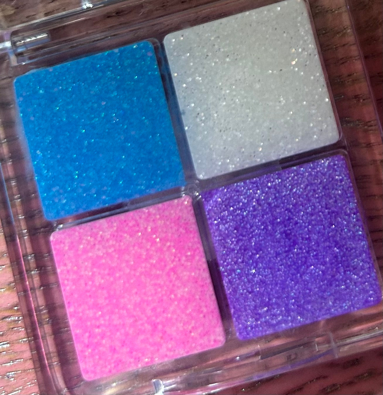 Eye Shadow Palette (4 colors)